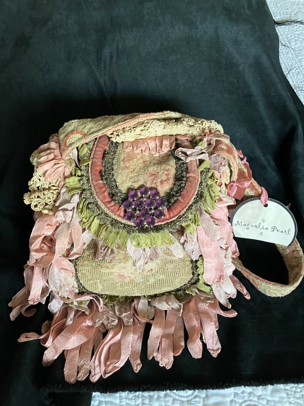Magnolia Pearl Vintage Bag - Picture 3 of 13